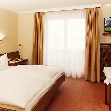 Anna 3* Mondsee